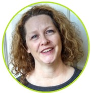 Jana, Headshot, Circle