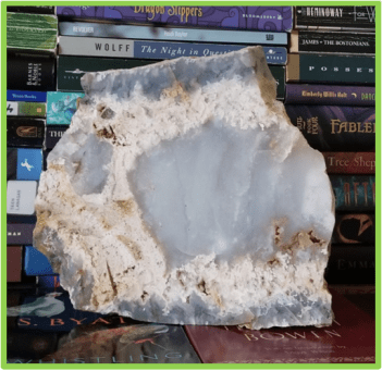 Rock sized with Lime border